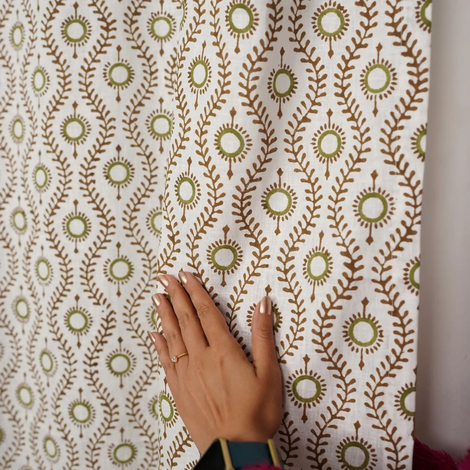 Hand Made Viscose Colored Linen Ring Curtain - Lehar