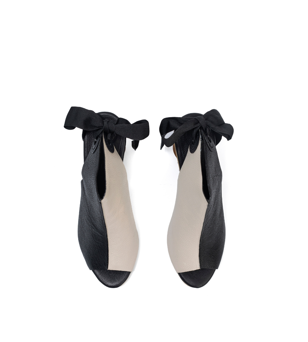 Mattise7 Sculptural Two-Tone Leather Ankle Boot