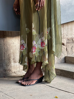 ZERA PLEATED DRESS- OLIVE CALA