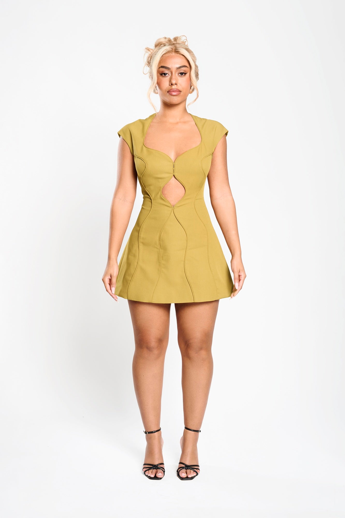 Moira (Mustard Yellow)