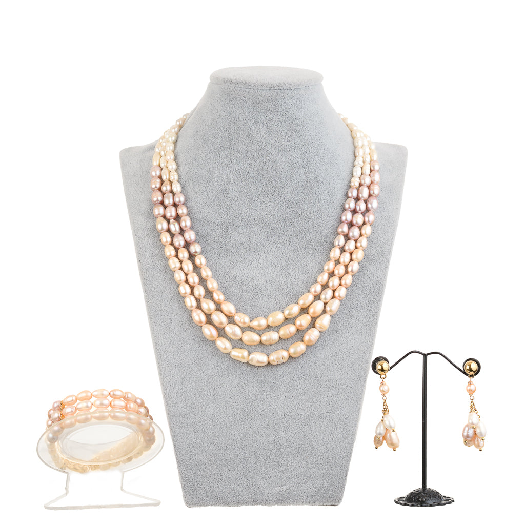 Classic Pearl Necklace Set