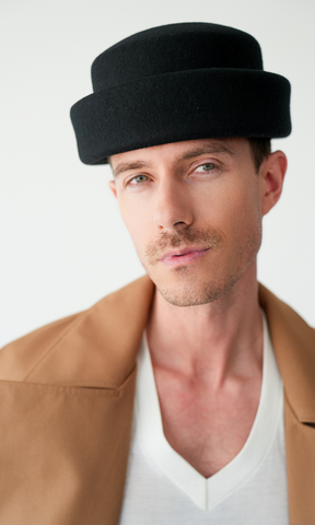 London Pillbox Hat - Black
