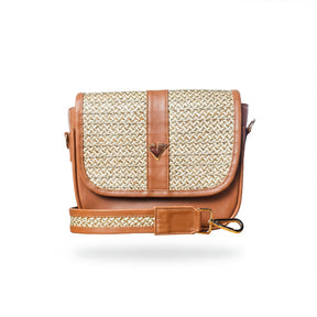 Beige Leather Carriel Bag – Handmade Crossbody & Handbag with Palm Strap Detail, Timeless Leather Purse