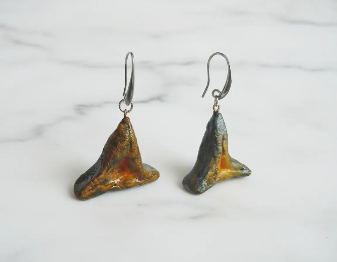 Wii Sculptural Earrings - Matte Steel (triangular/boat Geometry)