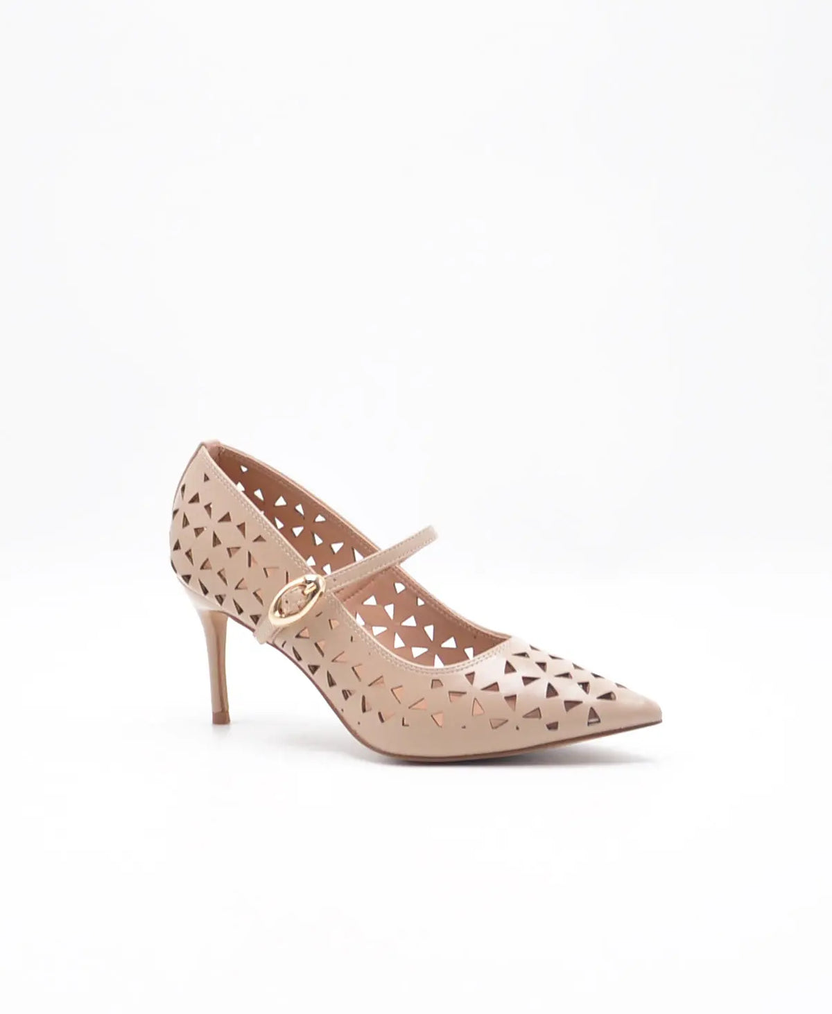 Celestine Pumps