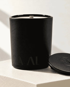 Labdanum Veil Scented Candle With Wood Wick