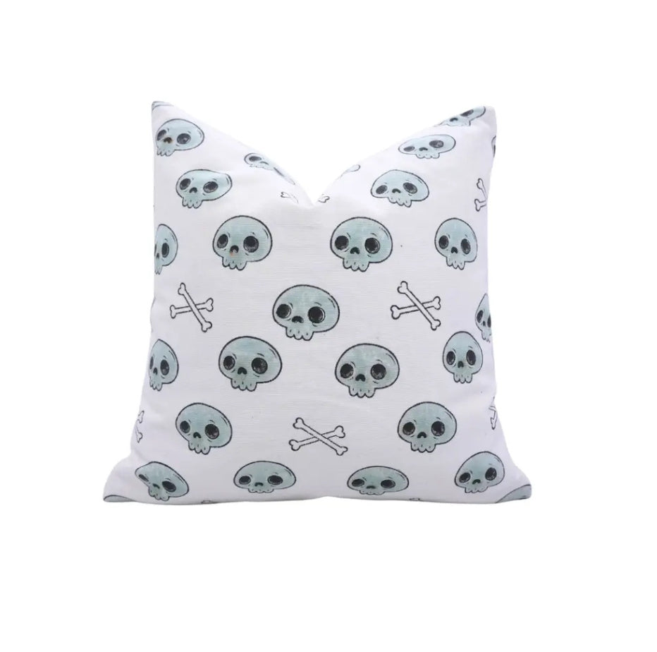 Natural Carved Thick Cotton White Pillow Cover - Skeleton