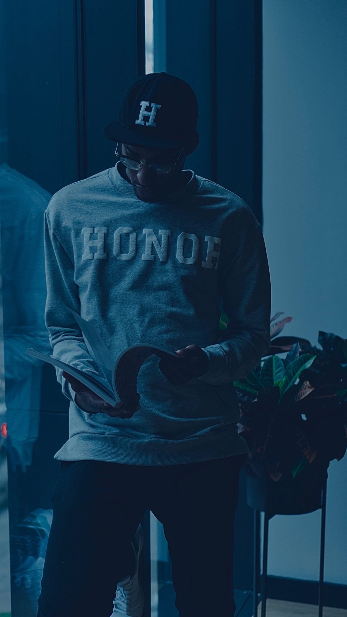 Collegiate Sweater - Grey