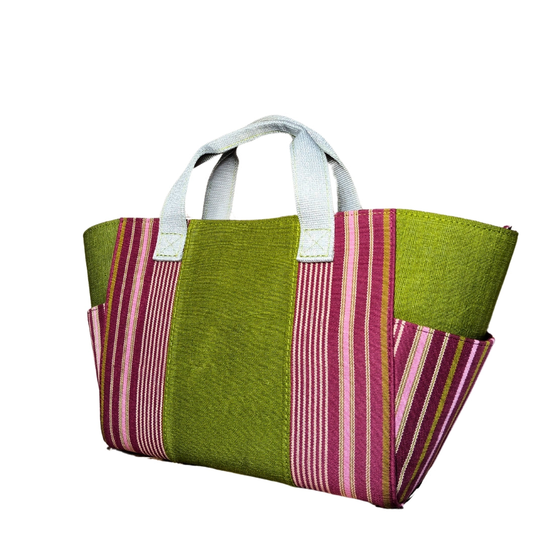 Nichelle TOTE