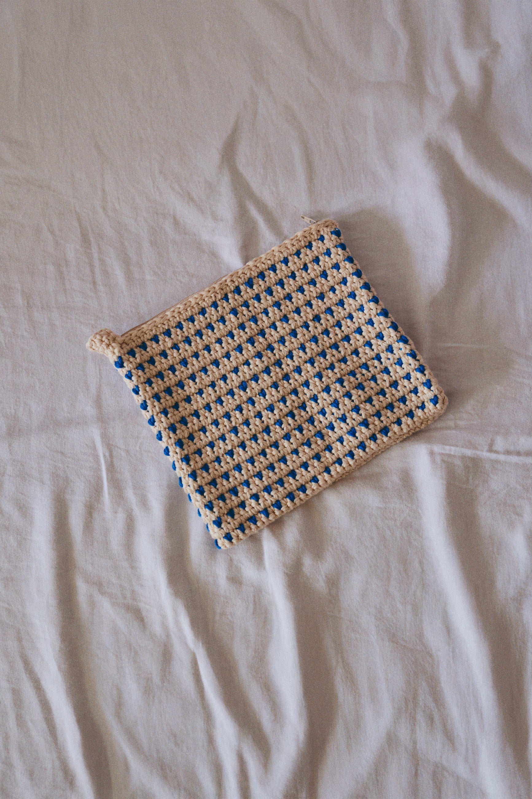 Sunqu Pouch Bag