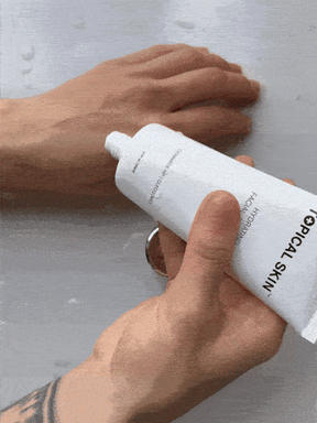 Hydrating Facial Cleanser with Oleosomes and Ceramide