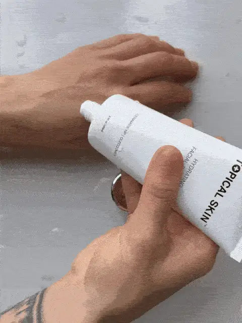 Hydrating Facial Cleanser With Oleosomes And Ceramide