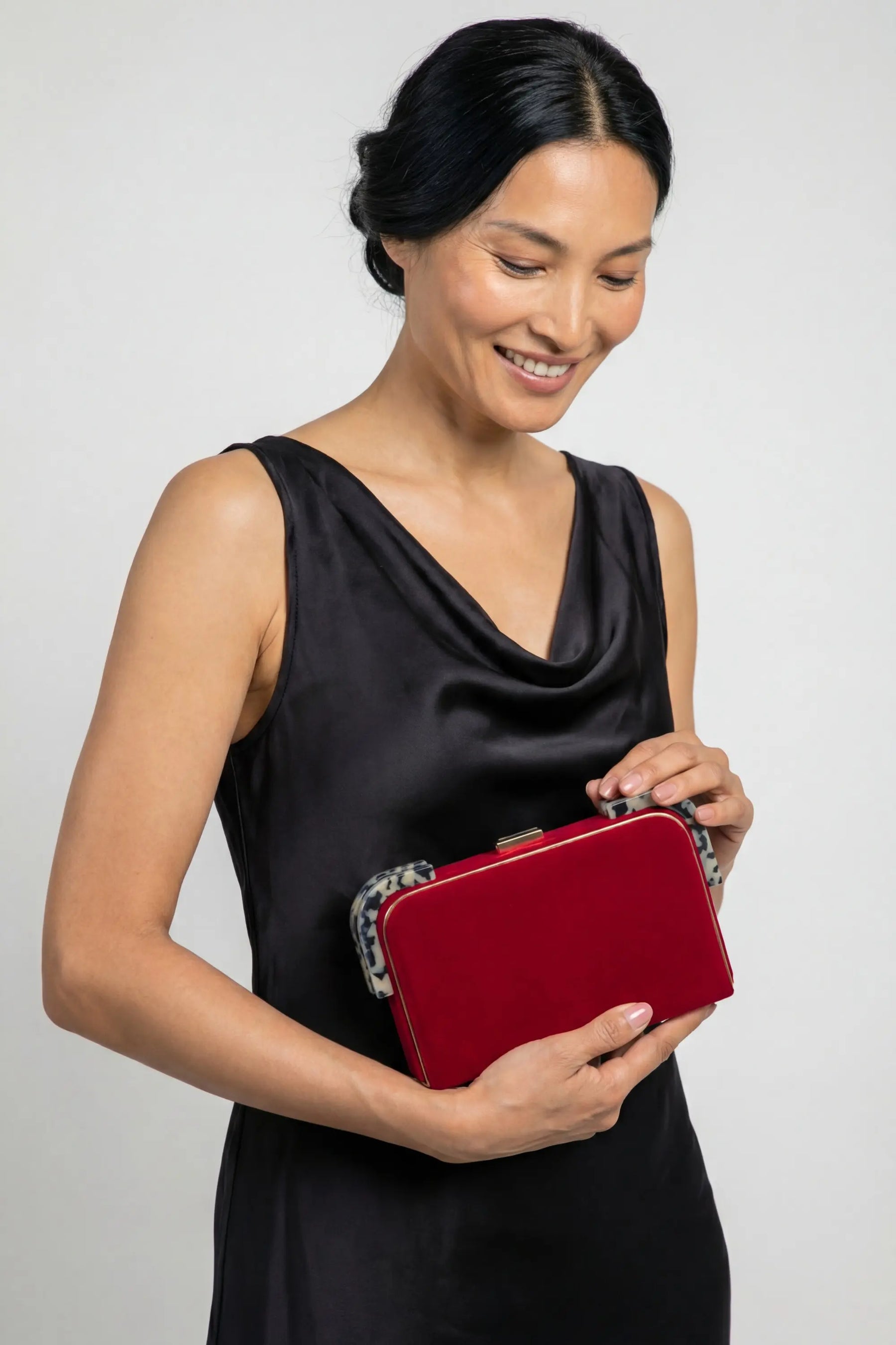 Liz Velvet Clutch