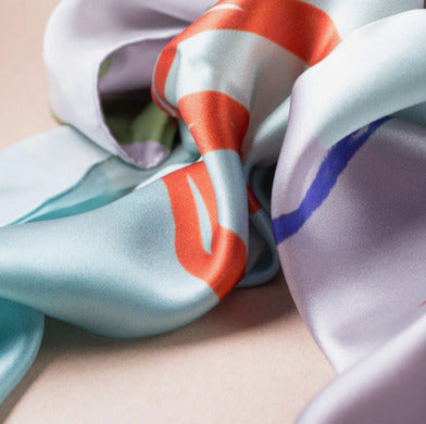 women's lines scarf