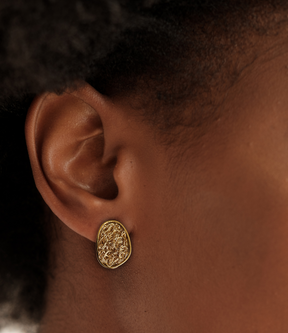 Vida Gold Stud Earrings