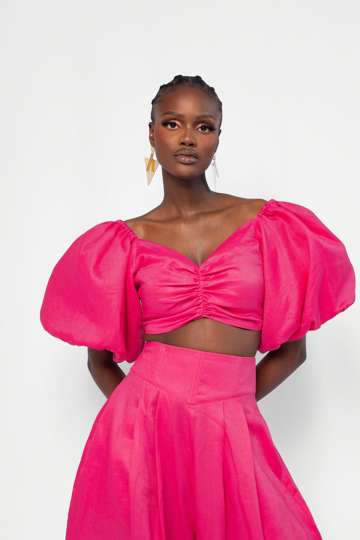 Linen SKYE Puffy Sleeve Crop Top in Pink