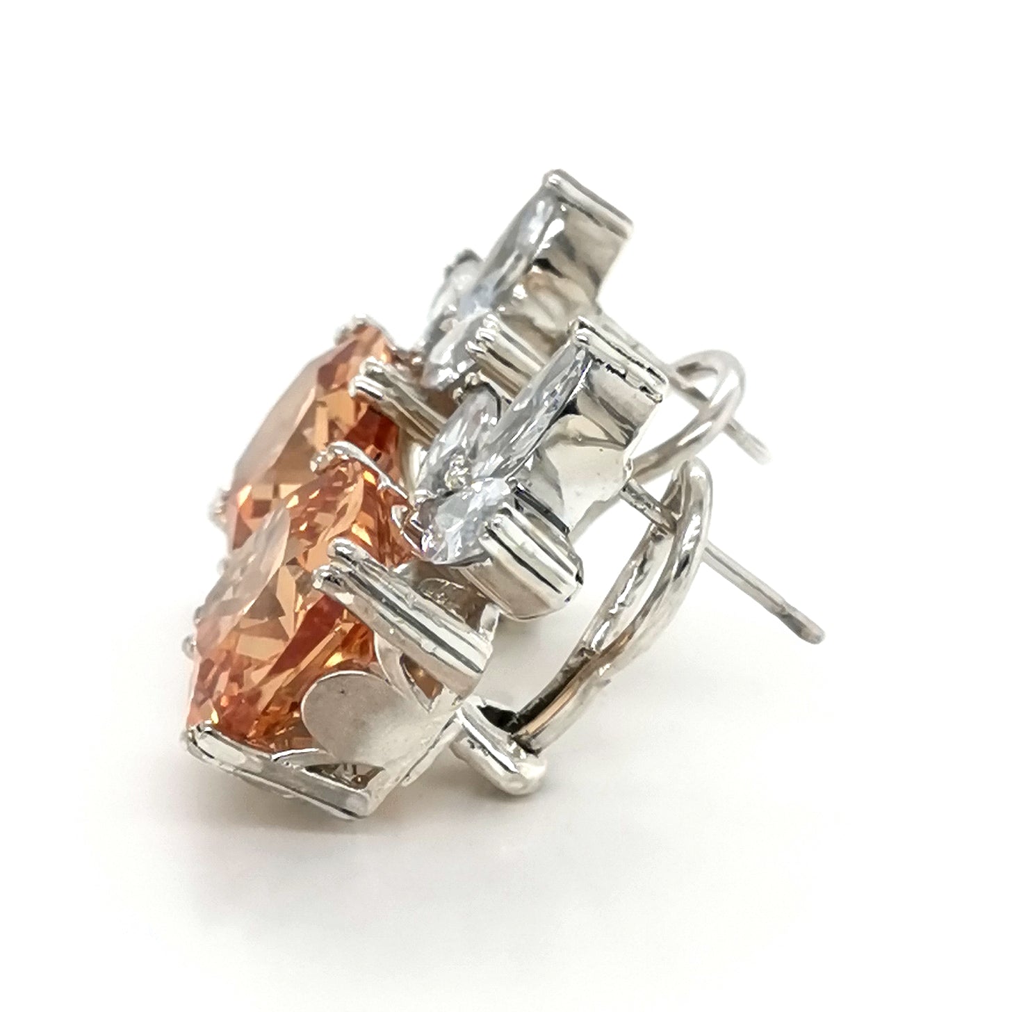 Elegant Cushion cut champaigne earrings