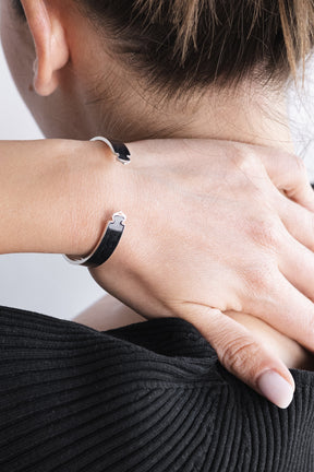 Atlas bangle