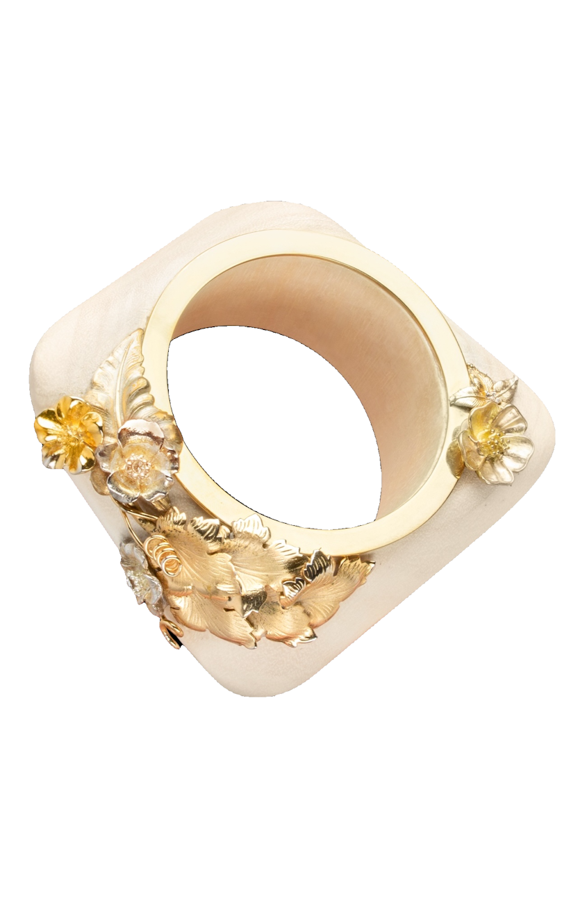 Floral Chunky Wood Bangle