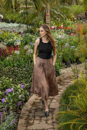 FALDA CORTES BOTANICA CAMEL