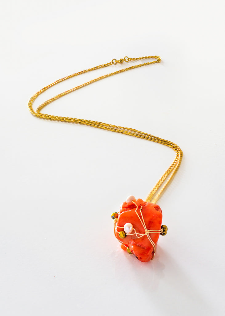 IYUN Wired Wrapped Pendant Necklace