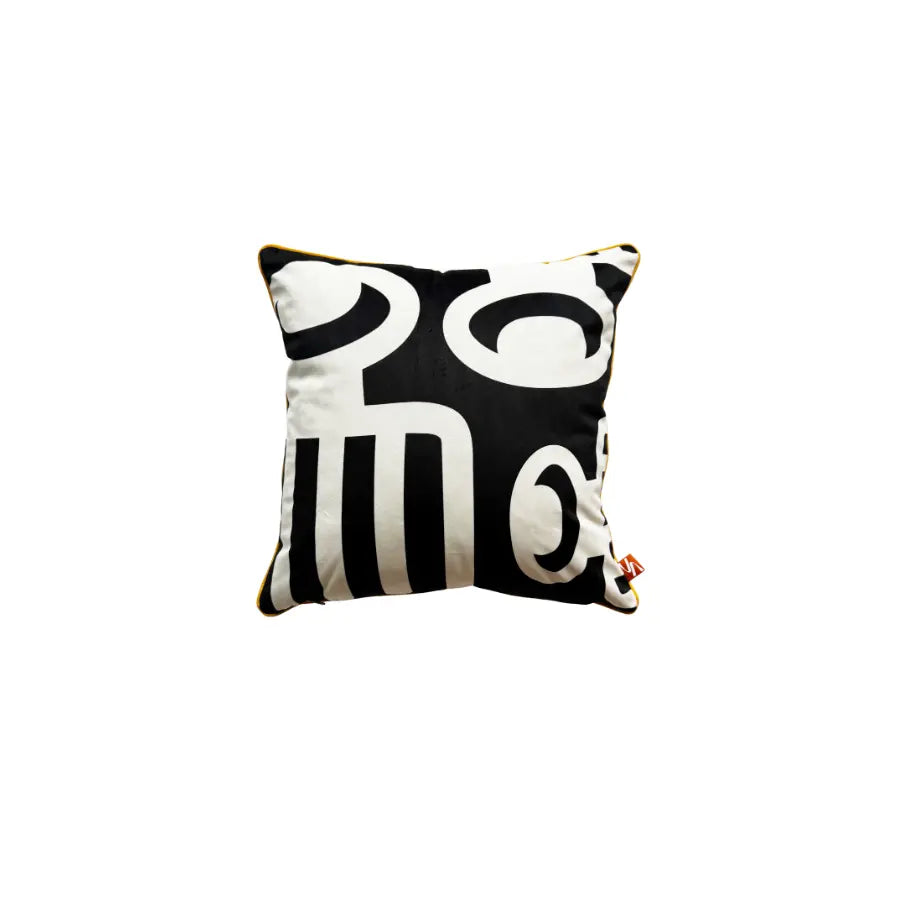 Duafe Throw Pillow In Soft Velvet