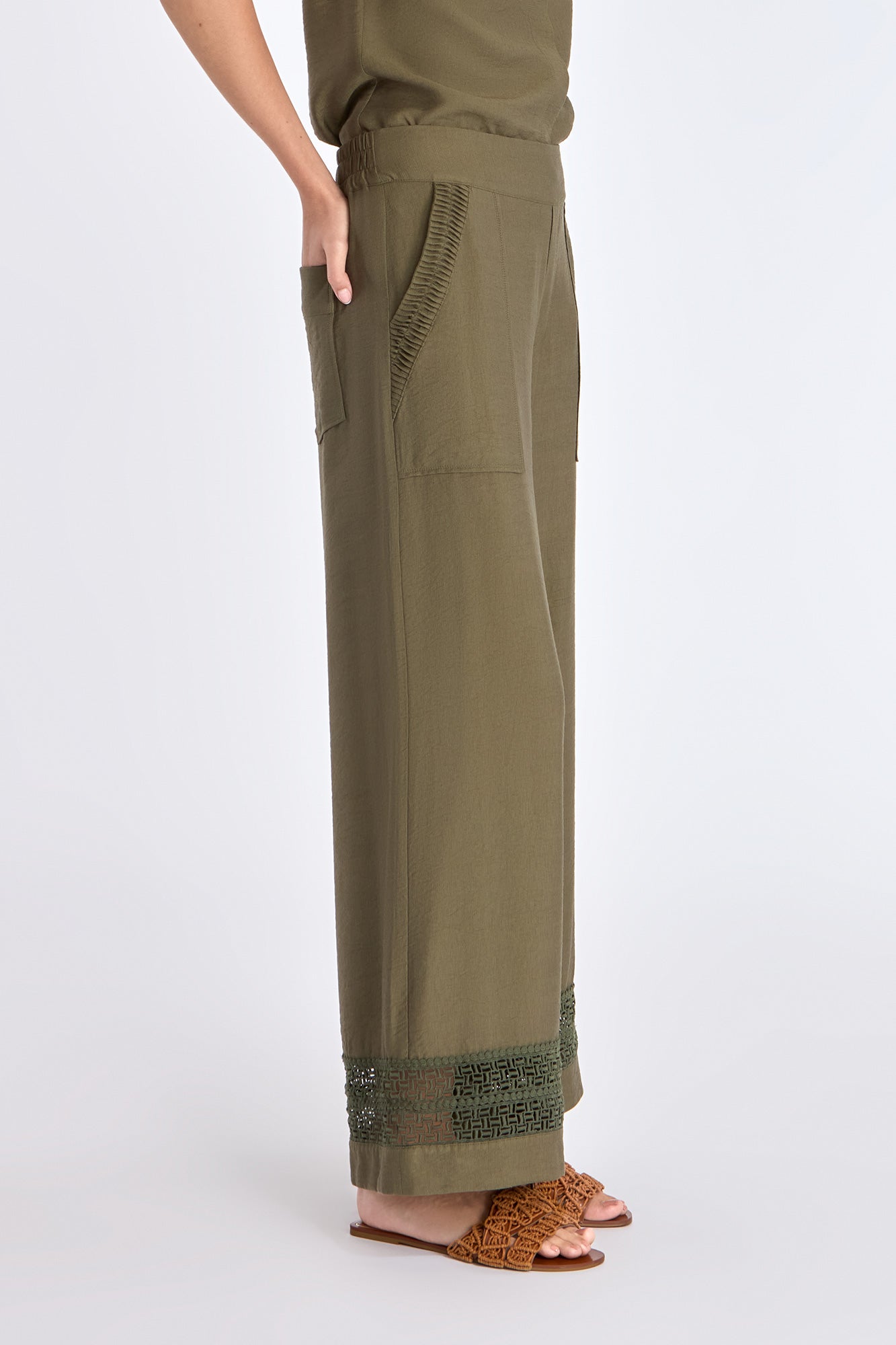 Clark Ease Pant | Olive
