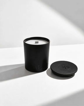Labdanum Veil Scented Candle With Wood Wick