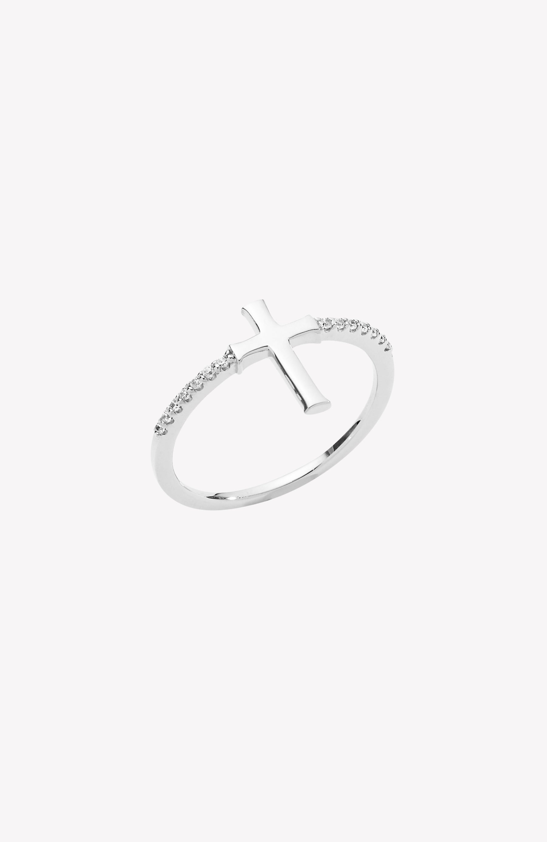 Luminous Cross Pavé Ring