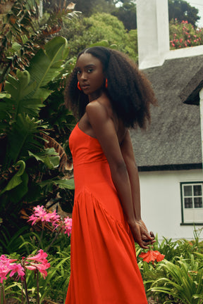 Amara — Red Linen Strapless Dress