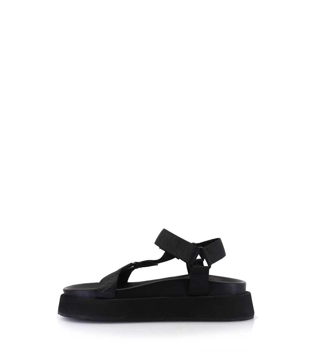 NINY Chic Black Sporty Sandals
