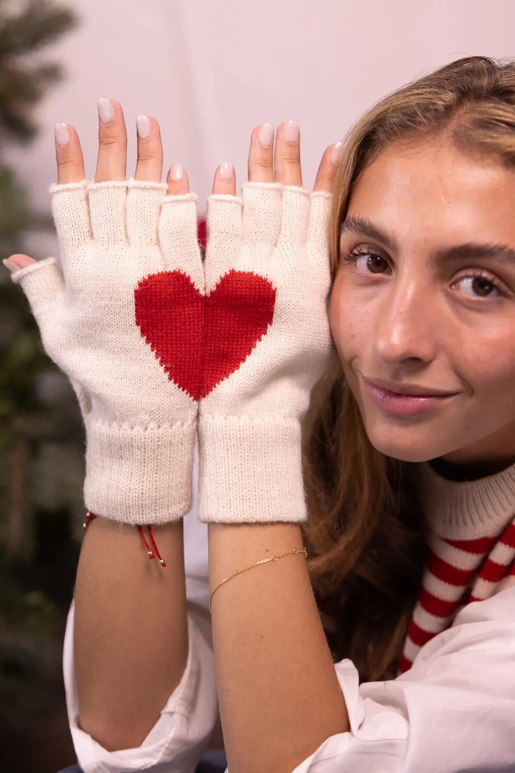 Heart Fingerless Alpaca Gloves