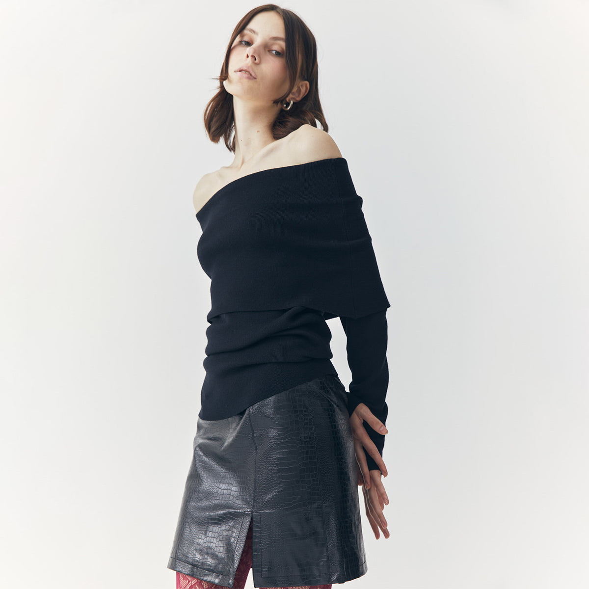 TESS BLACK CROC EMBOSSED LEATHER MINI SLIT SKIRT