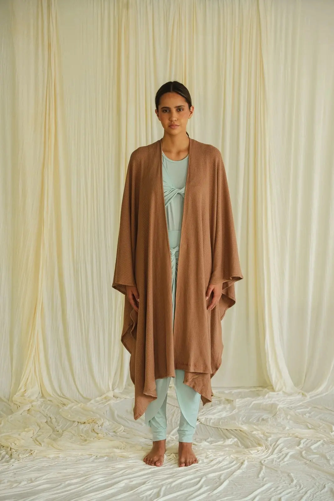 Nest Throw Poncho Unisex Camel