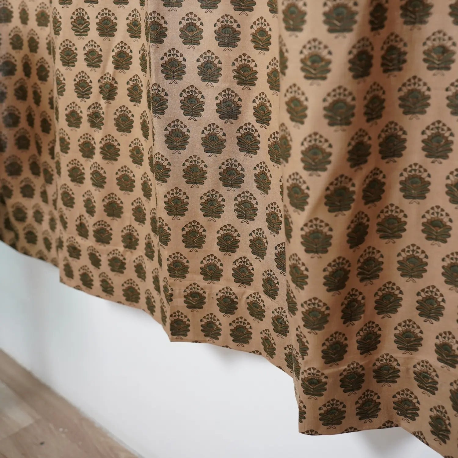 Interior Viscose Colored Linen Ring Curtain - Bheeshma