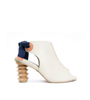 Mattise7 Offwhite Sculptural Ankle Boot Preorder