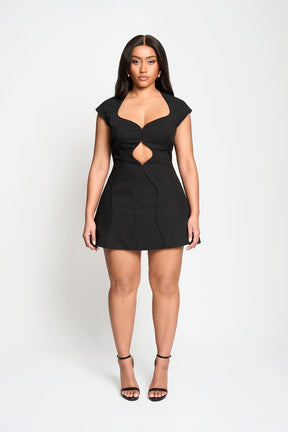 Moira (Black)