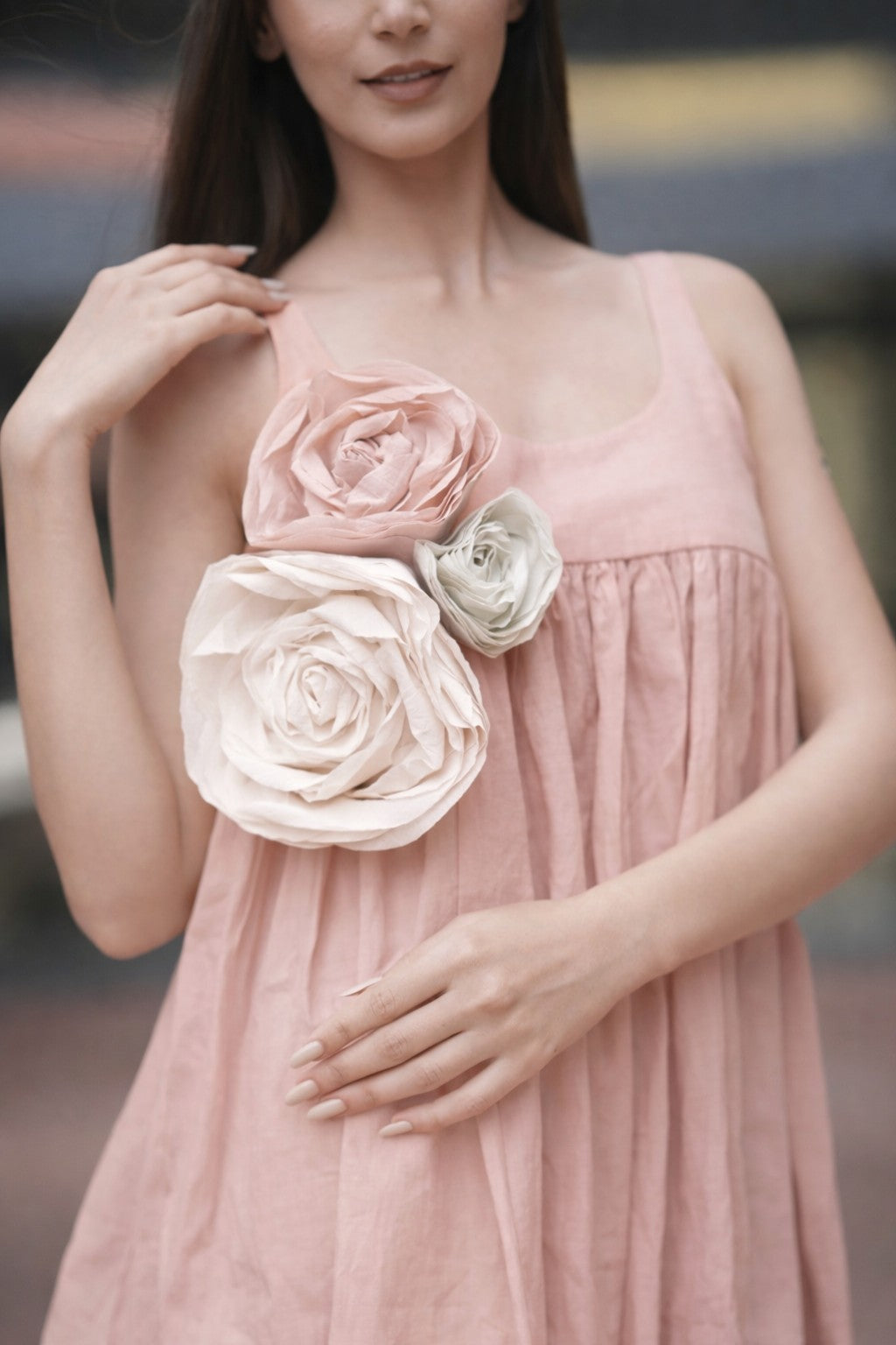 Blush Organic Pink With 3 Roses