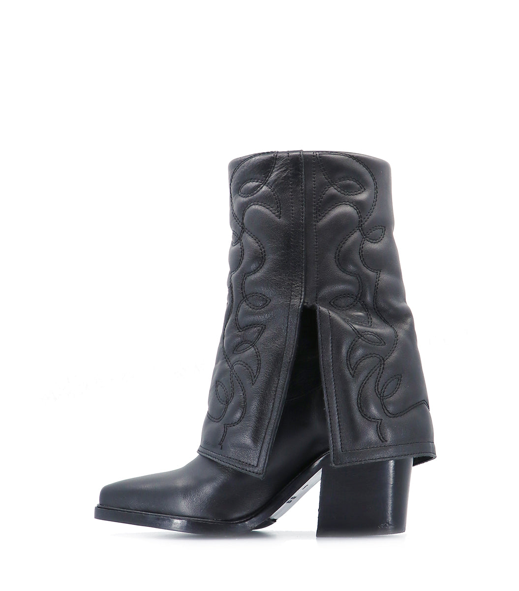 Stylish Black Western Ankle Boots Ami