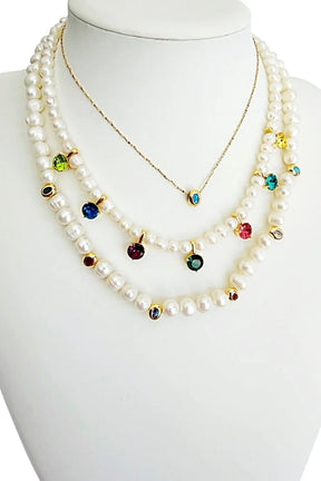 Camelia pearl necklace