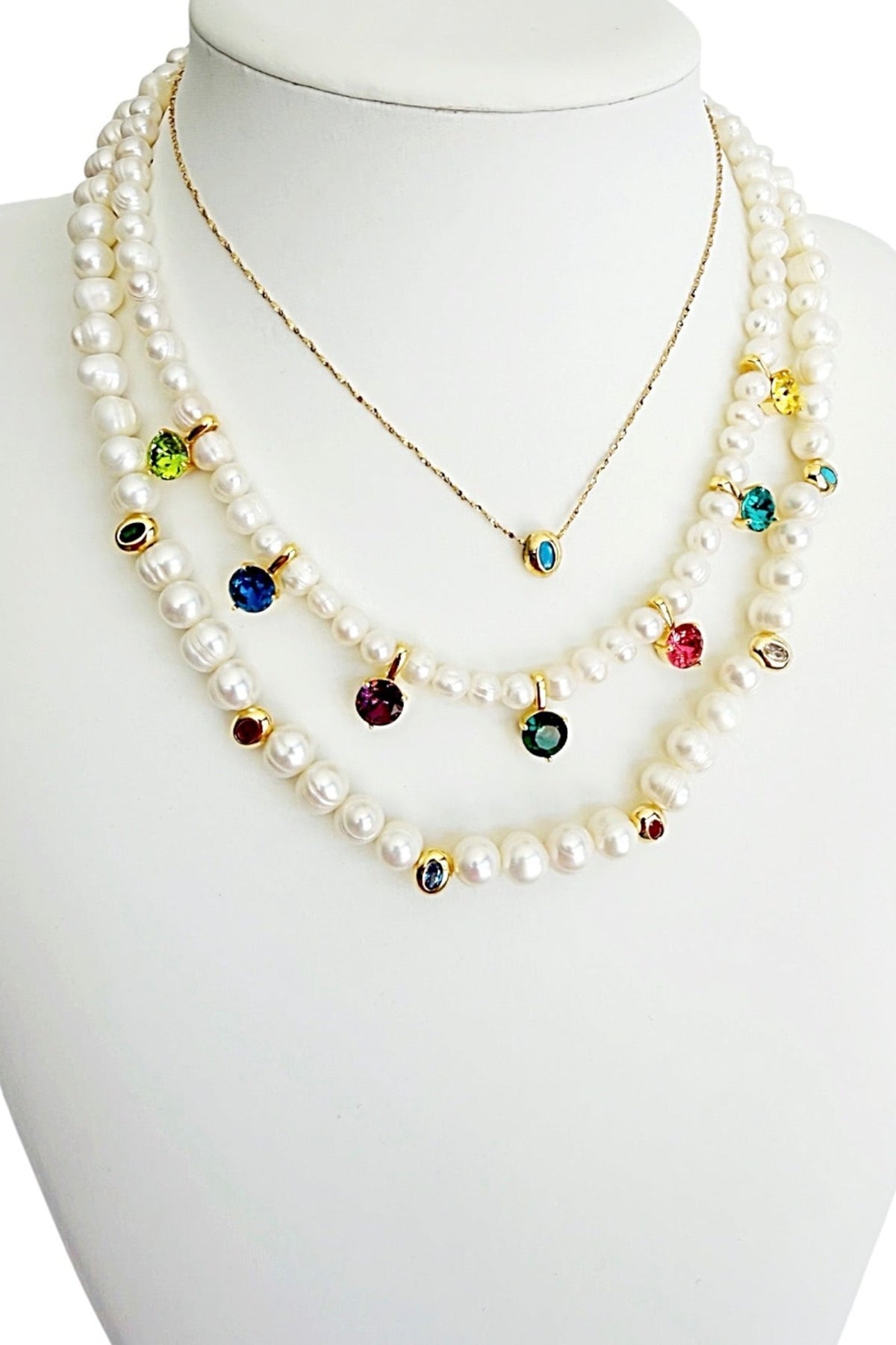 Caroline pearl necklace