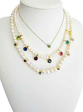 Camelia pearl necklace