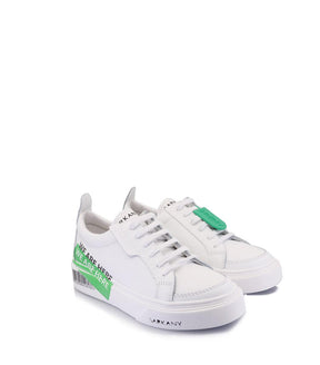 Eco Chic Sneakers QR