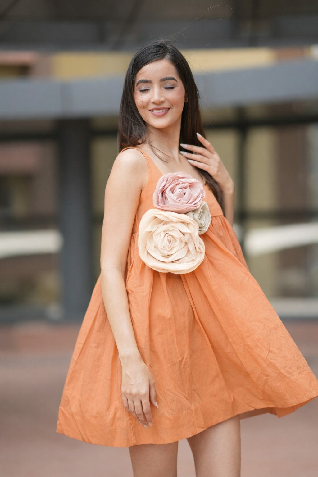 Sunset Orange With 3 Roses