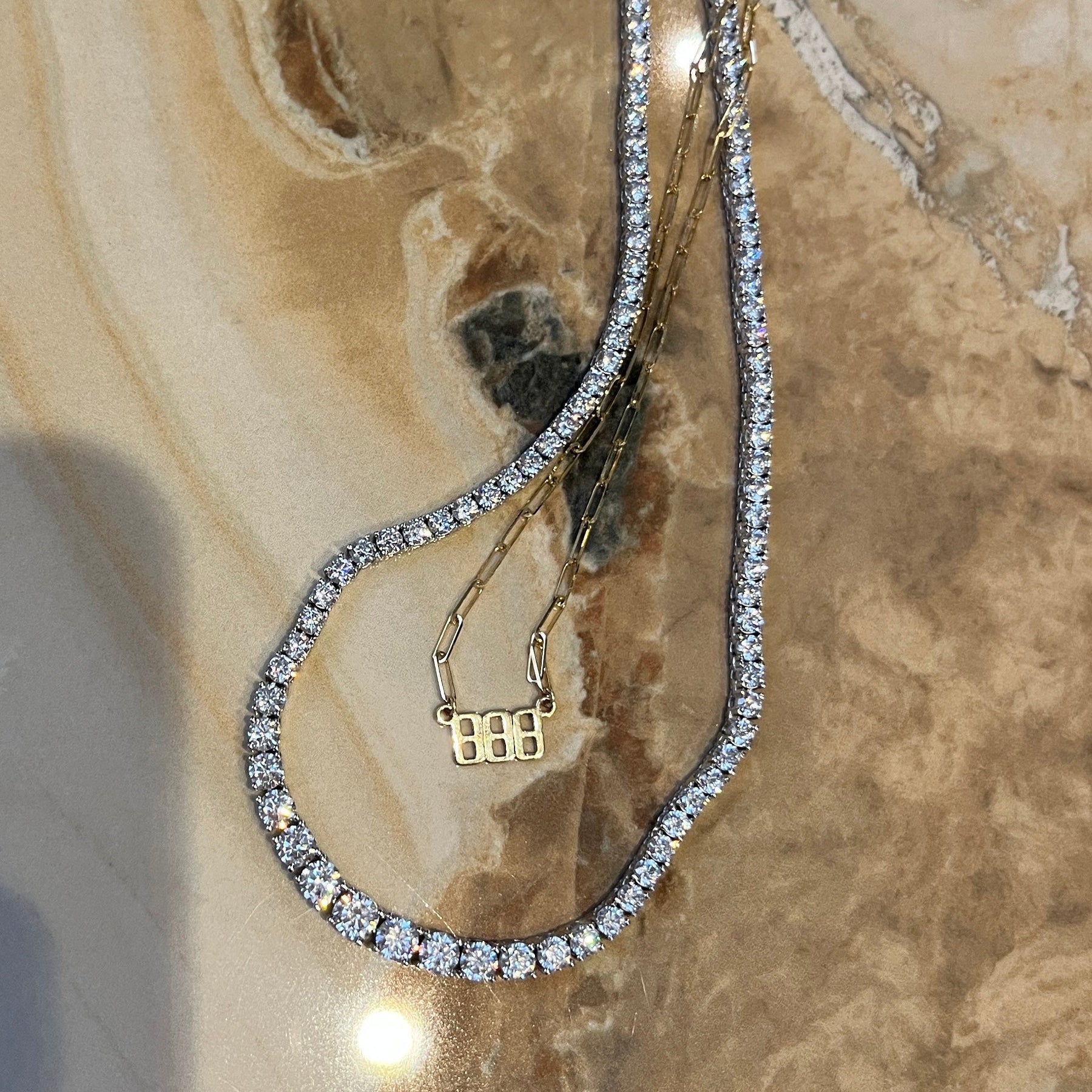 THE “JAIMIE” 4 PRONG GRADUATED TENNIS NECKLACE