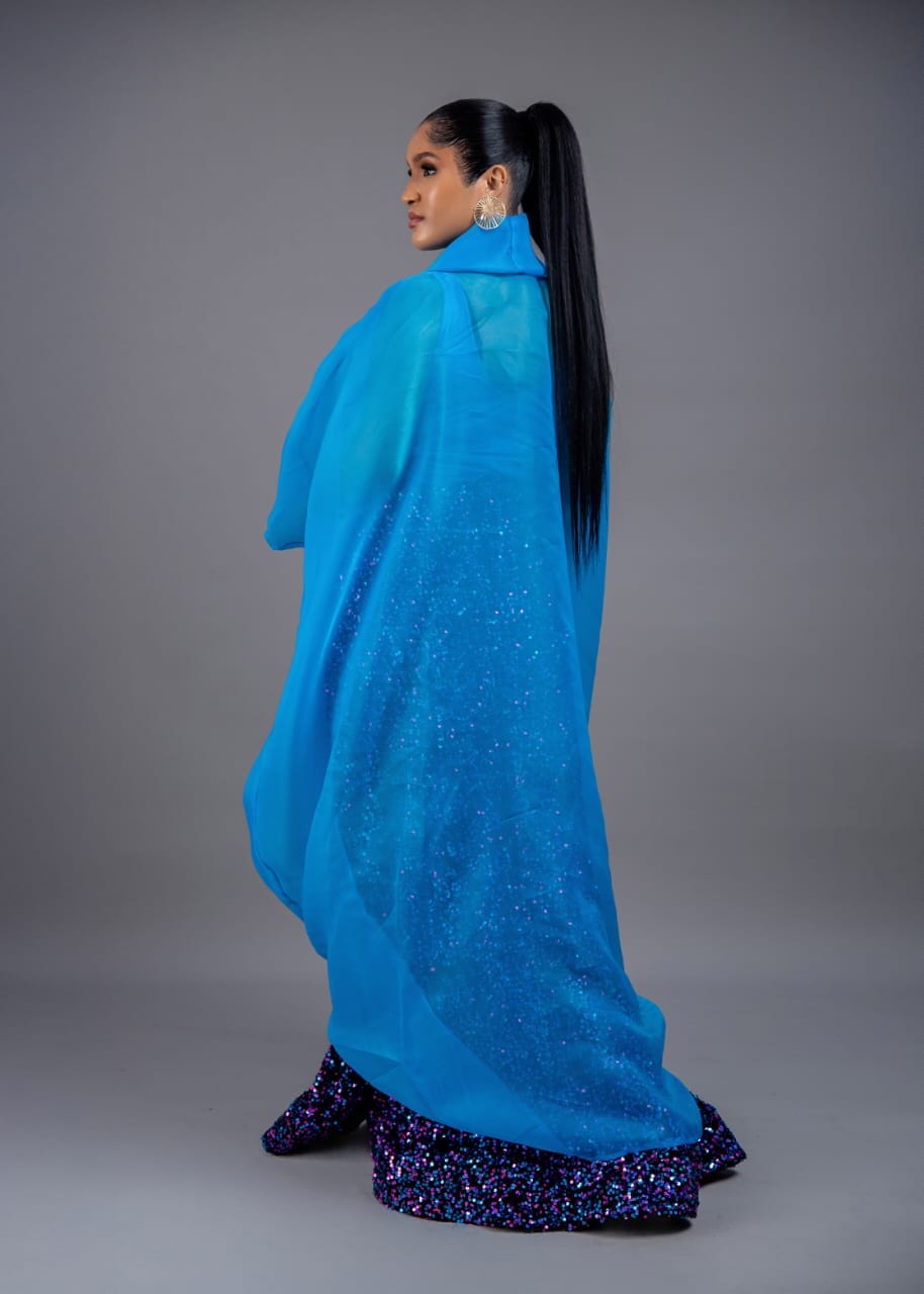 Casablanca blue Twist Top With Maxi Flare Sequin Skirt Set (blue)