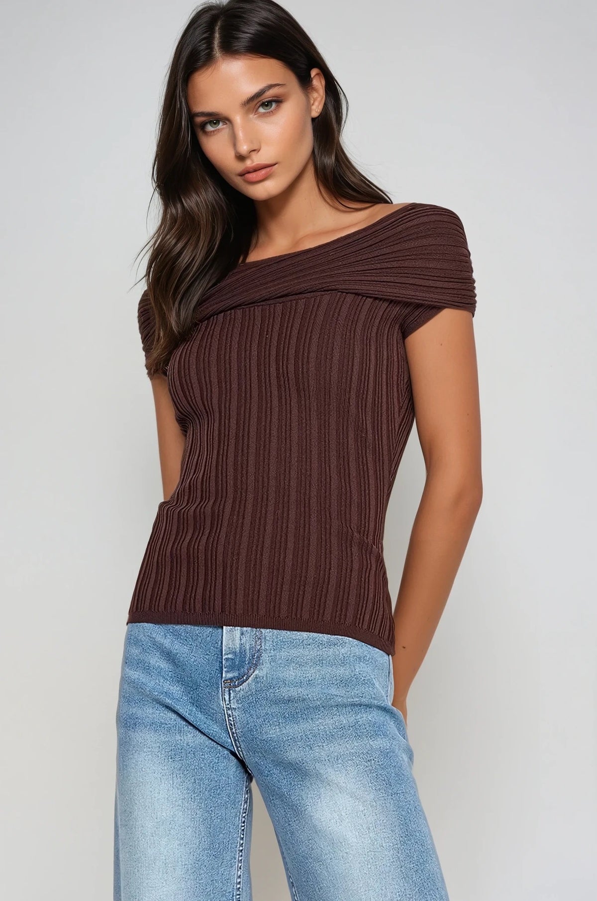 Amélie Off-Shoulder Ribbed Contour Top