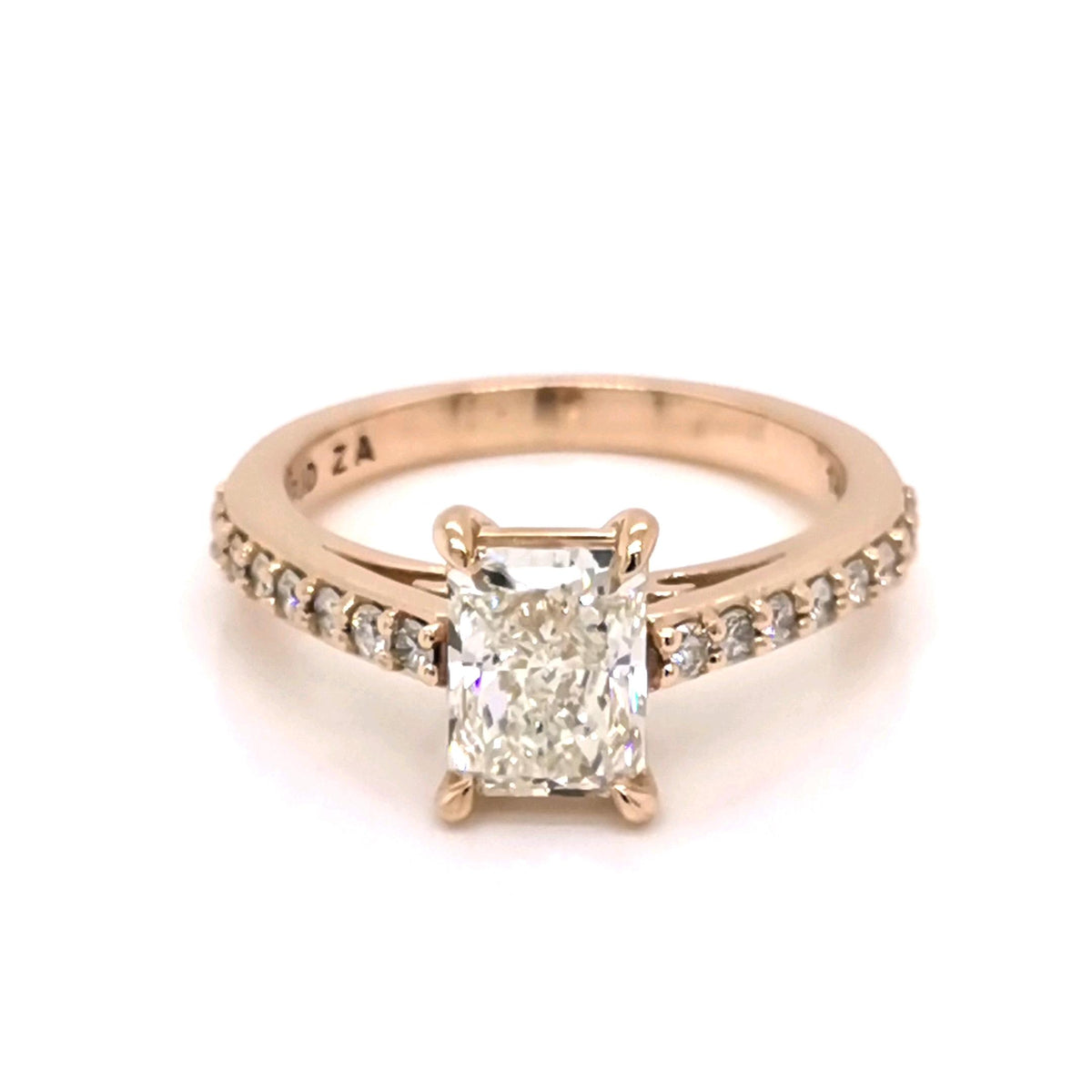 1ct Radiant Cut Diamond Ring