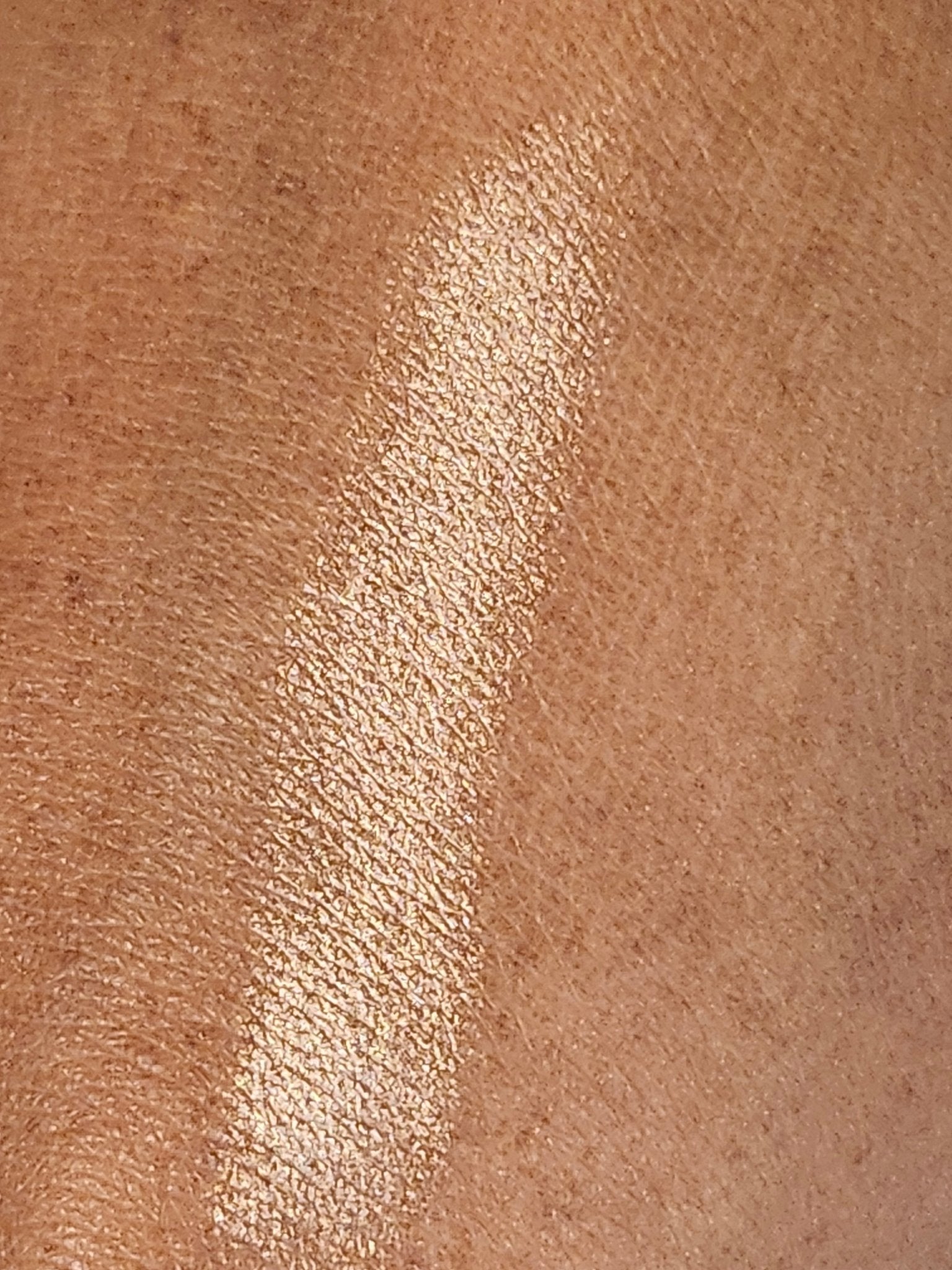 Beauty and the City All-in-One Highlighter – Natural, Lightweight Glow for All Skin Types