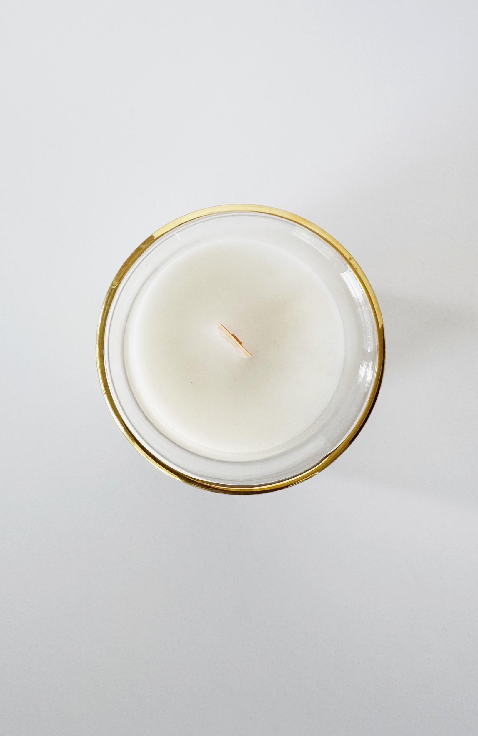 Limpopo Peach Scented Candle With Wood Wick